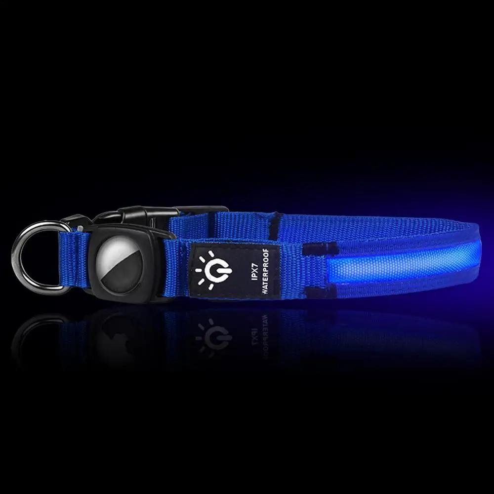 Stylish AirTag dog collar, waterproof & luminous, with secure holder for GPS tracker. Ideal for active outdoor pets.