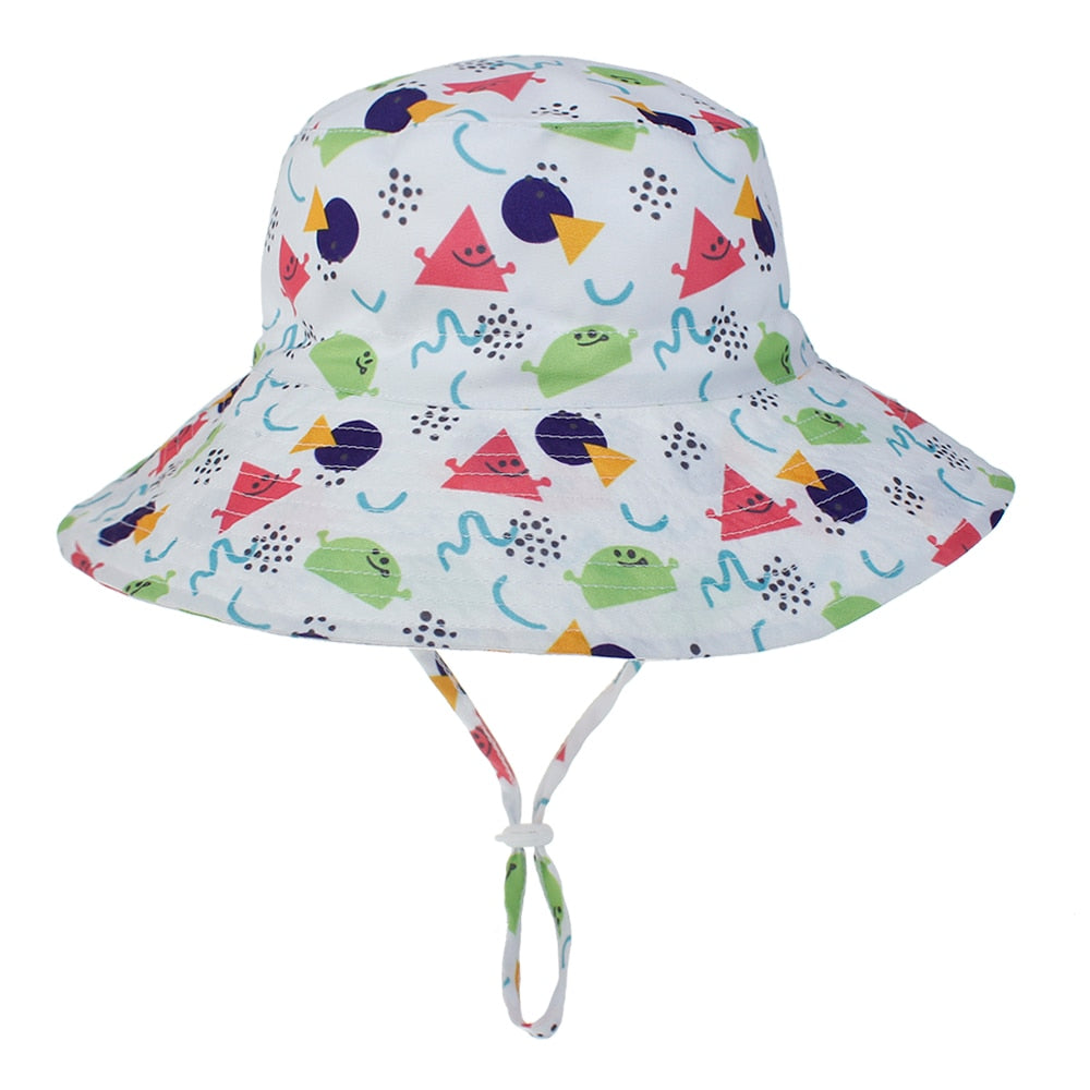 Children's sun hat, red with ladybug print, wide brim, adjustable strap, for comprehensive UV protection