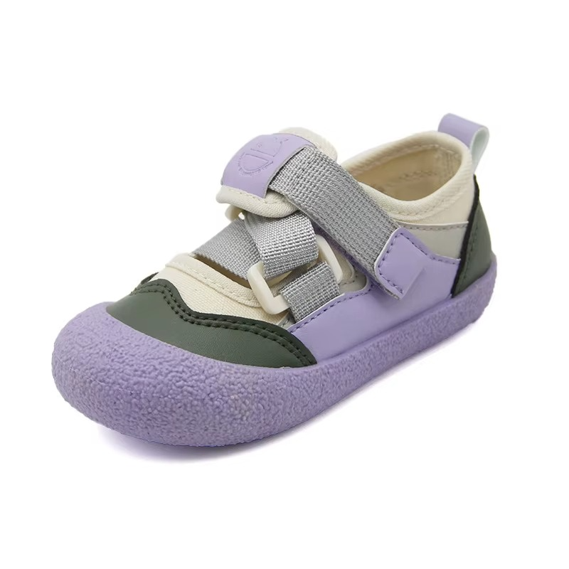 Colorful array of kids' breathable anti-slip summer play sandals for outdoor fun