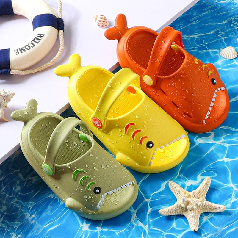 Kids' blue shark slide sandals, non-slip EVA, for boys and girls, comfortable summer footwear