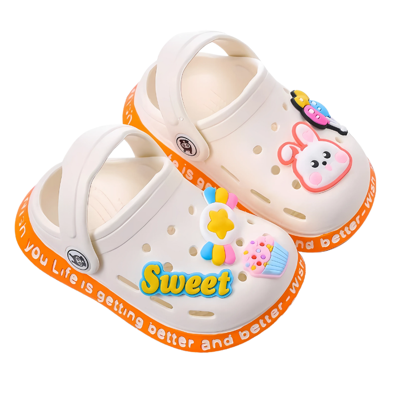 Yellow kids' slip-on clogs suitable for boys and girls, durable and easy-wear summer shoes for play