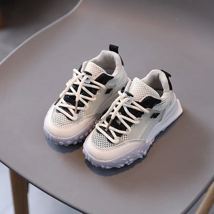 Lace-up kids' athletic shoes in blue/orange, breathable design for comfort, with flexible anti-slip sole