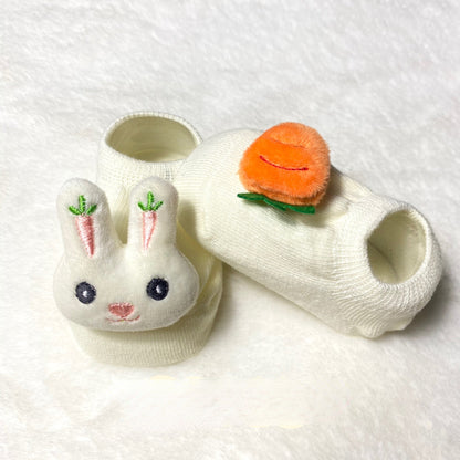 Warm and comfortable cotton animal socks for infants, bright colors and fun designs