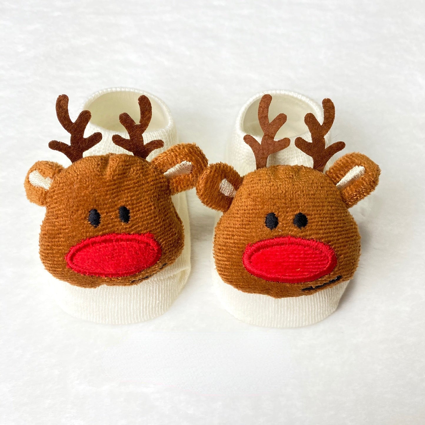 Children's knitted cartoon animal socks, soft and durable toddler anti-slip apparel