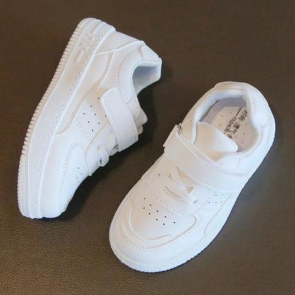 Children's comfortable casual sneakers, white leather with velcro, suitable for spring and autumn activities