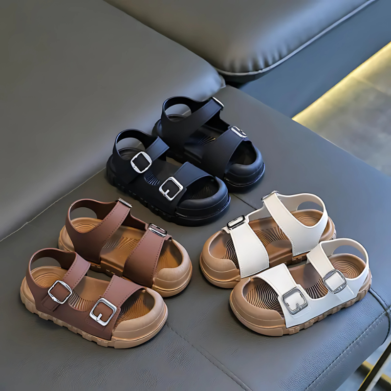 Kids' classic brown buckle sandals, comfortable and anti-slip for summer play