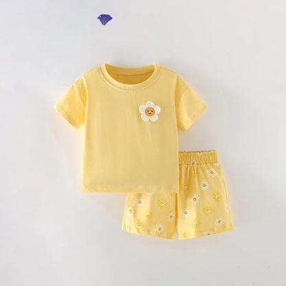 Boys' casual summer wear: durable cotton blend top and shorts for everyday adventures