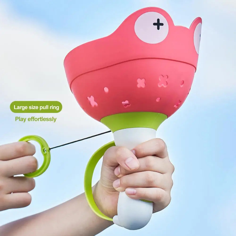 Outdoor toy set: Kids' Flying Disc Launcher and four red, blue, yellow, green discs