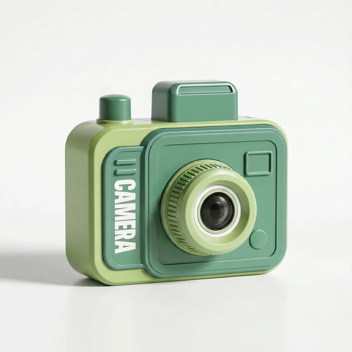 Compact water squirting camera, perfect for child pranks & summer fun. A unique outdoor beach toy & gag gift.