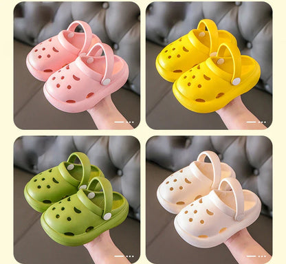 Toddler green non-slip sandals, easy to put on and take off for play