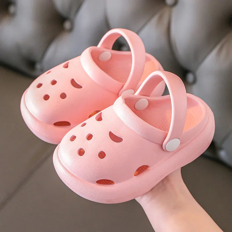 Close-up of non-slip sole on kids beach & indoor play clog, durable
