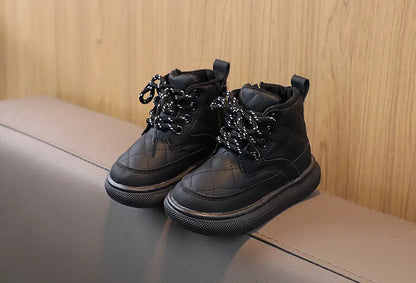 Kids outdoor plaid snow boots, built for warmth and protection against winter elements, durable shoes