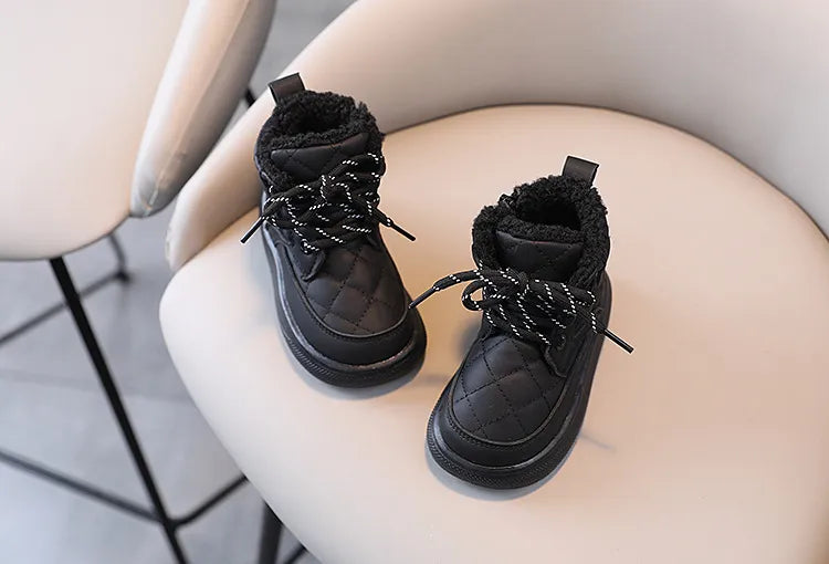 Kids winter plaid lace-up boots, designed for easy adjustability and a snug fit, protective footwear