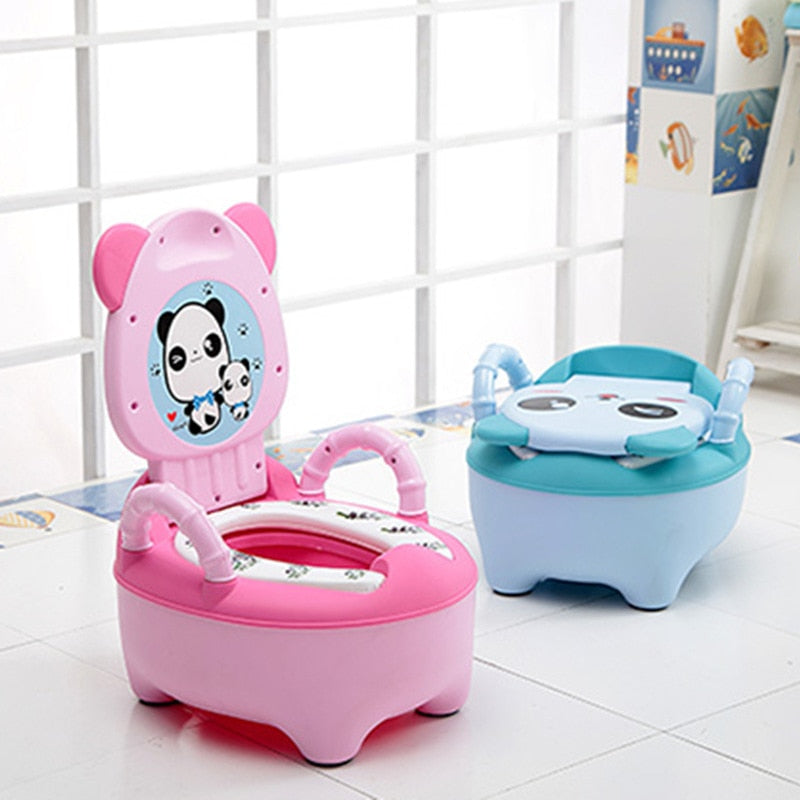 Kids portable potty training toilet chair, featuring a removable inner pot for easy cleaning.
