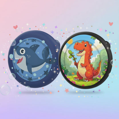 Discreet GPS tracker case, silicone brooch AirTag for kids' clothing, ensuring secure placement.