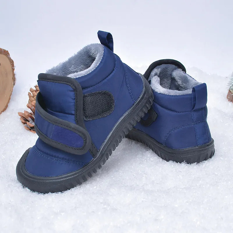 Warm winter snow boots for boys and girls, dark blue, ideal for snow and cold.