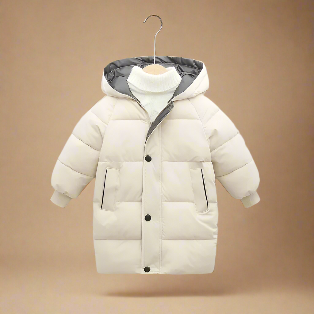 Close-up of the durable fabric and stitching on a high-quality kids' winter cotton puffer jacket