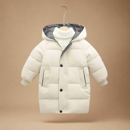 Close-up of the durable fabric and stitching on a high-quality kids' winter cotton puffer jacket