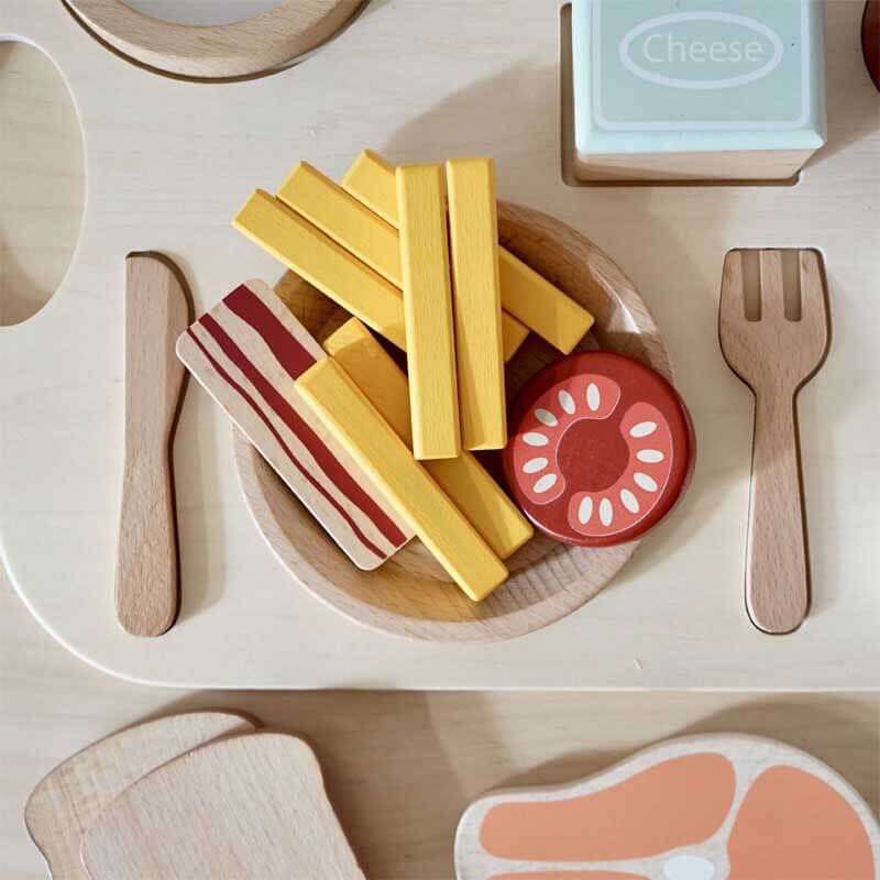 Educational wooden pretend play steak & bread cutting set, activity toy for children