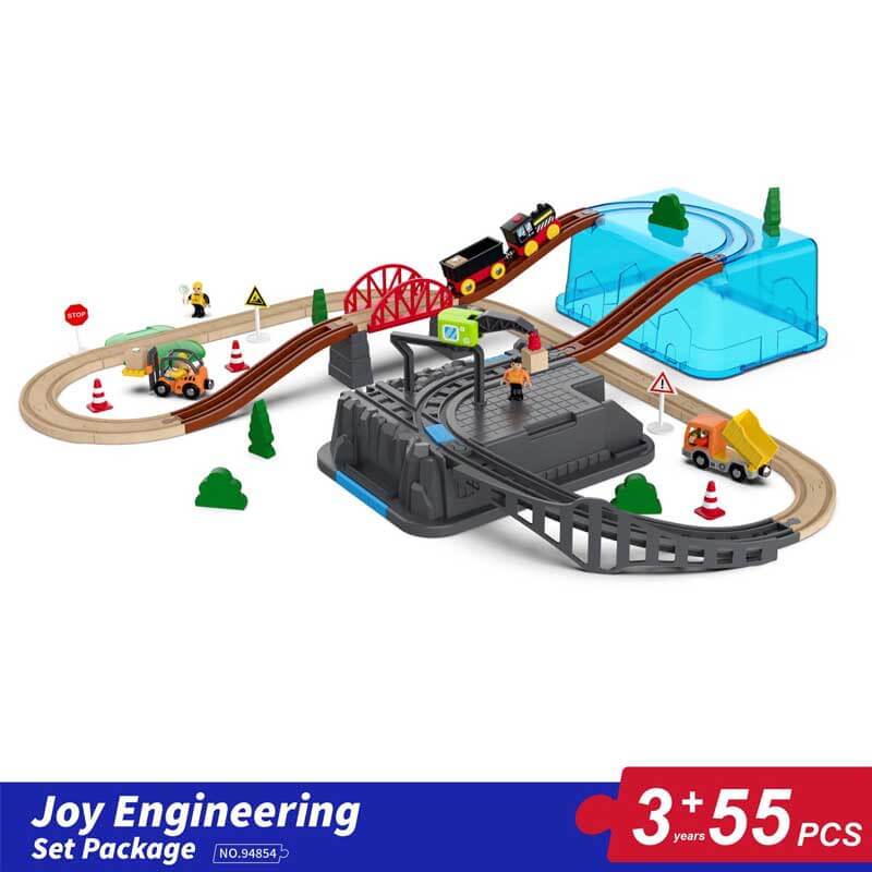 Educational wooden train set, easy-to-connect tracks for preschoolers to build & play