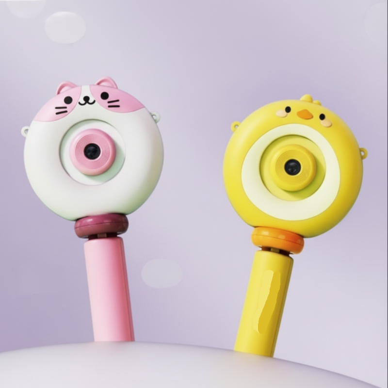 KidSnap portable camera in green, perfect children's gift for creative play