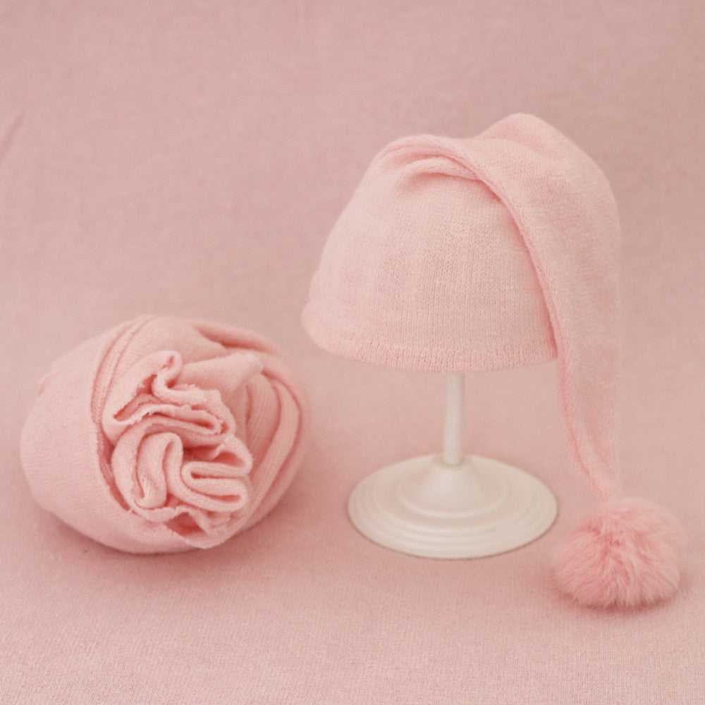 Knitted baby wrap & hat with fur pom, a charming set for baby photoshoot props.