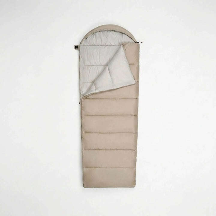 Versatile 3-season envelope sleeping bag, perfect for unisex camping, hiking, backpacking, and outdoor adventures.