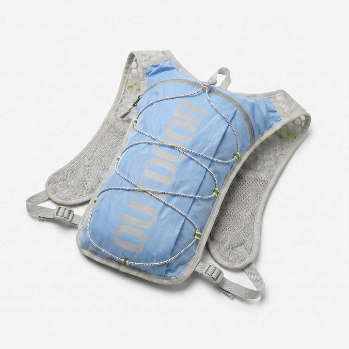 Essential outdoor gear: lightweight unisex hydration vest for avid runners & hikers. Adventure-ready.