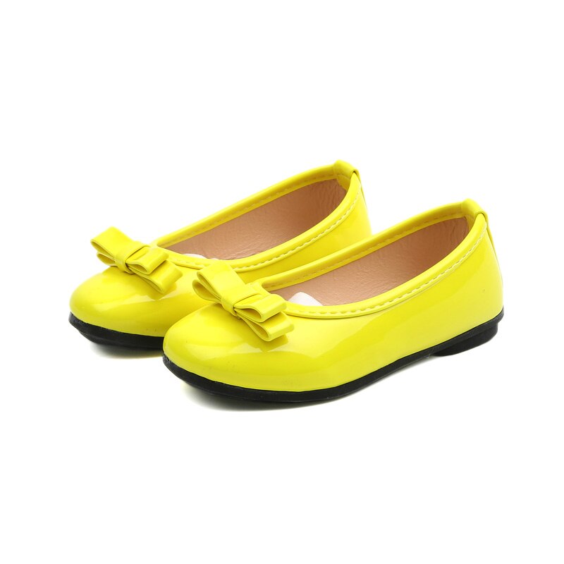 Stylish & comfortable little girls mesh bow party shoes, elegant slip-on dress footwear for children's fashion.