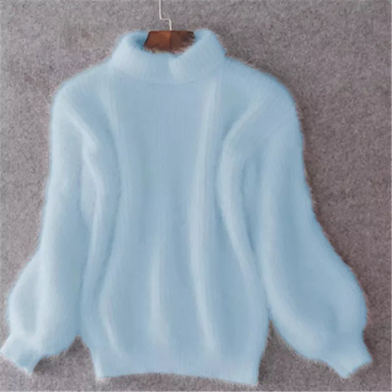 Luxurious soft women's casual sweater. Elegant long sleeve pullover, perfect for comfortable everyday wear or fall outfits.