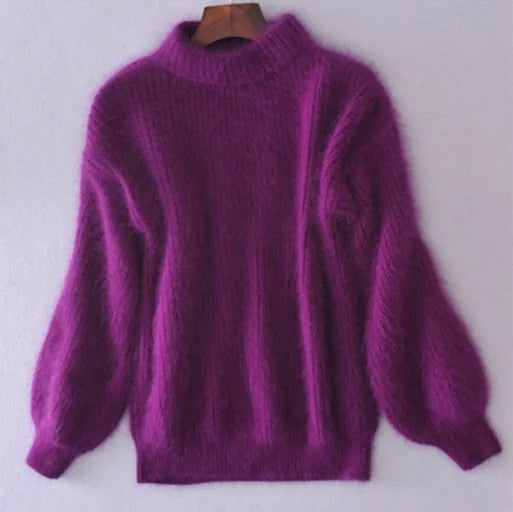 Soft casual women's sweater. Comfortable long sleeve top, perfect for everyday fashion & cozy fall outfits.