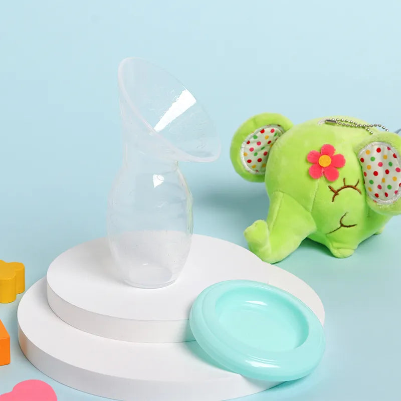 Portable manual milk collector, soft silicone for easy milk collection, maternity use