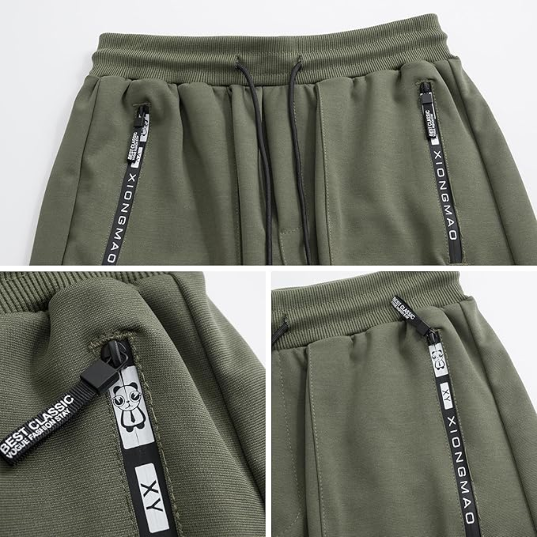 Relaxed fit men's black cargo joggers, versatile for streetwear or casual wear, featuring multiple pockets.