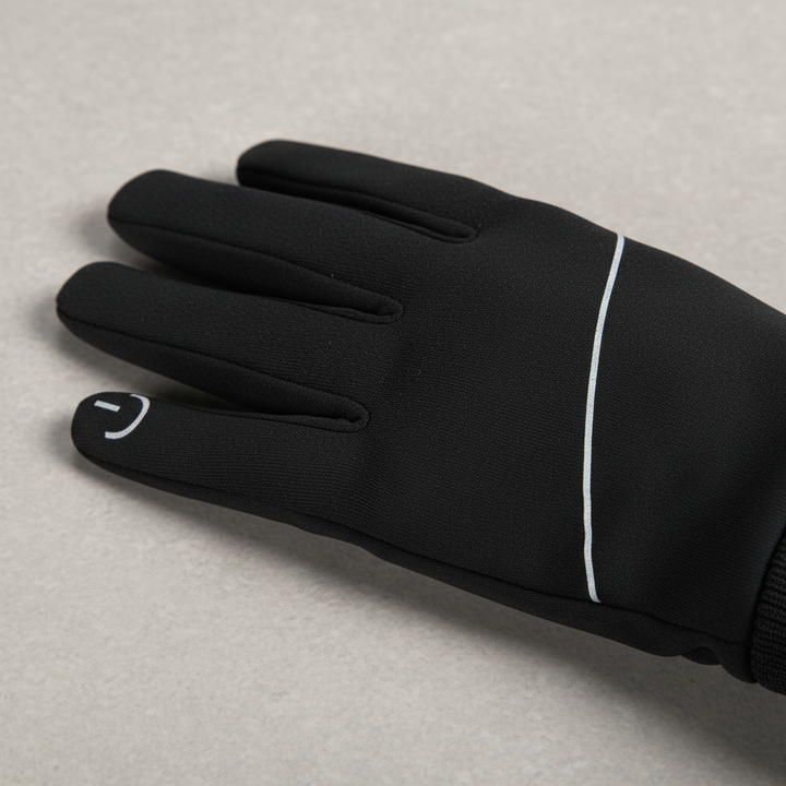 Men's ThermoTouch winter gloves. Warm, windproof & touchscreen compatible for hiking & outdoor cold.