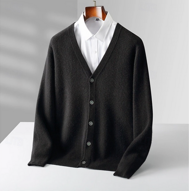 Textured men's long-sleeve button-up cardigan, offering a polished look for smart casual wear. Timeless knitwear.