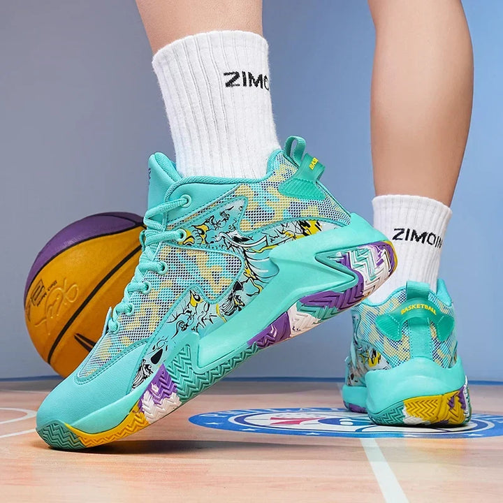 Men's activewear graphic print trainers, durable sole, high-top for ankle stability.