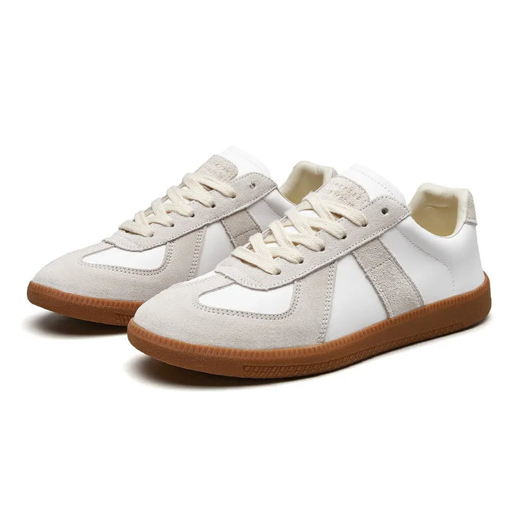 Stylish men's low top casual shoes, comfortable and perfect for everyday wear with a non-slip sole.