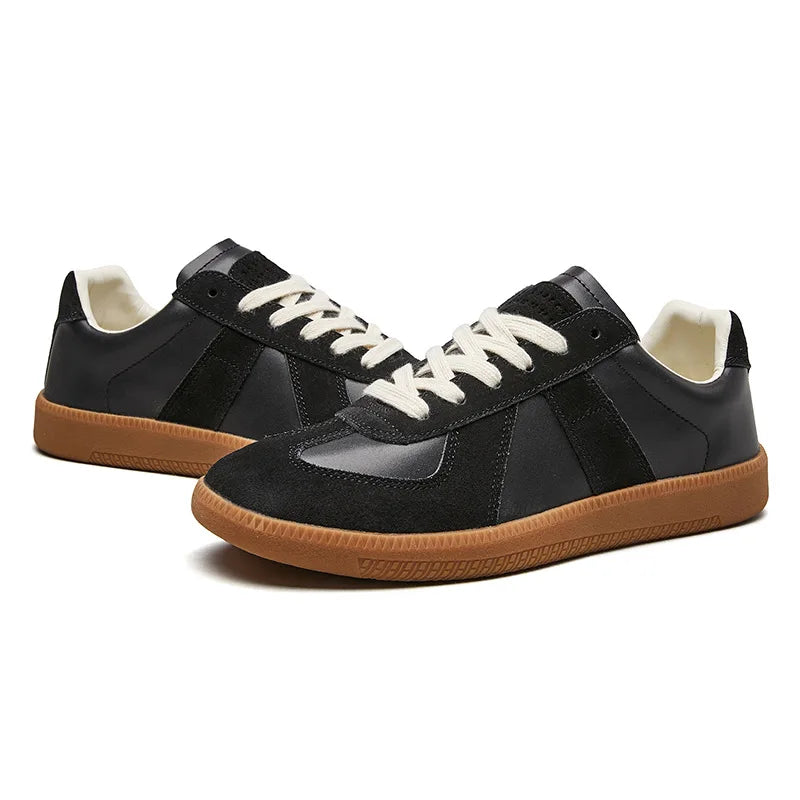 Comfortable men's casual low top sneakers with a non-slip sole, ideal for stylish everyday fashion.