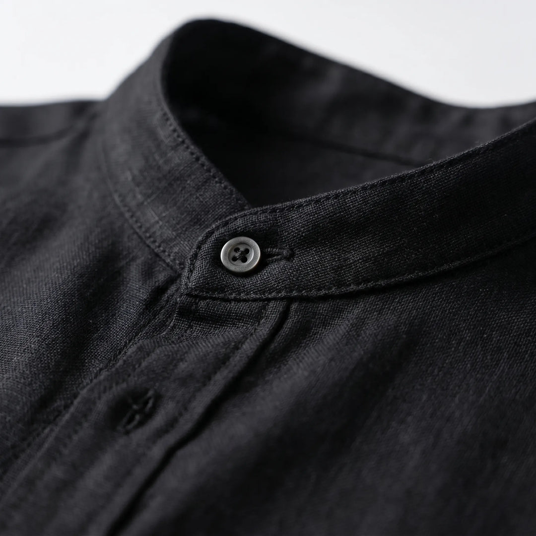 Lightweight men's summer shirt, comfortable relaxed fit, mandarin collar, ideal for warm weather style.