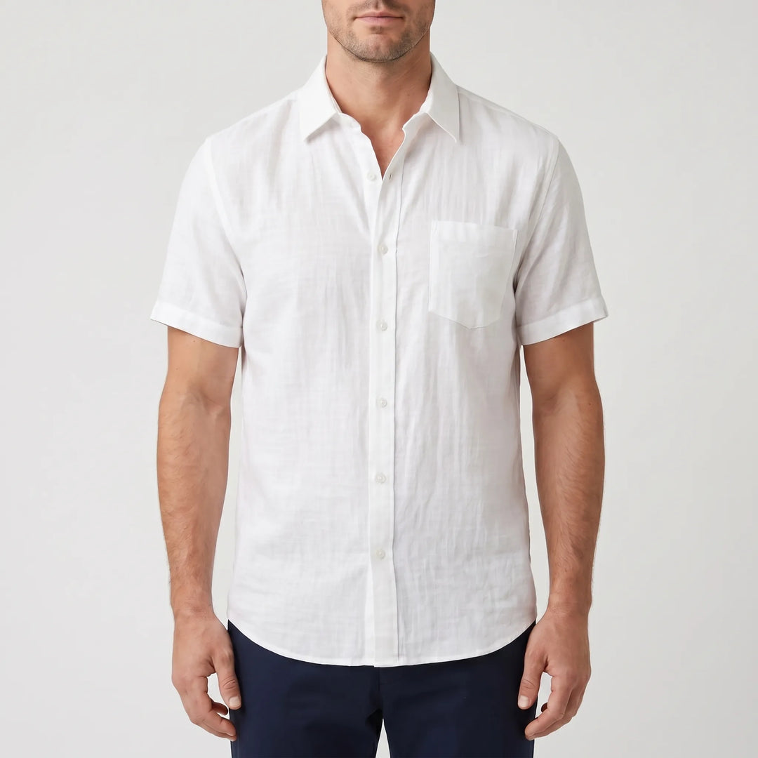 Classic men's summer shirt, short-sleeved and breathable for ultimate comfort in warm weather.