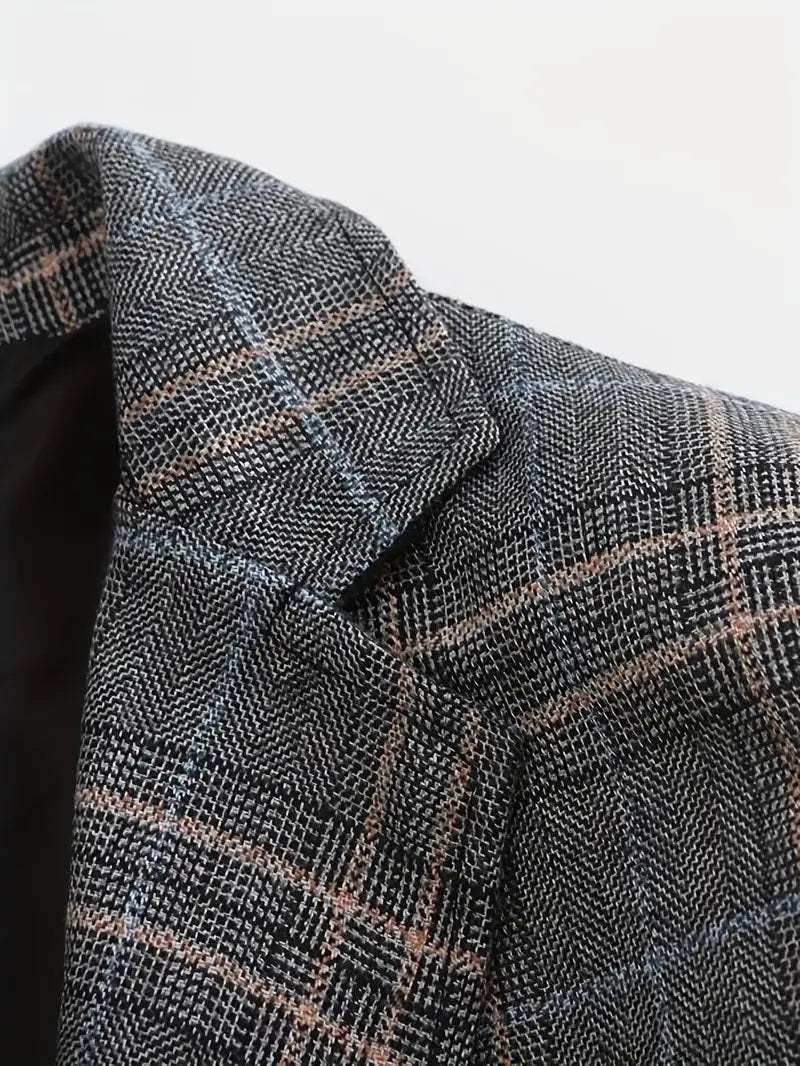 Smart men's checked tailored blazer, suitable for various occasions and sophisticated style.