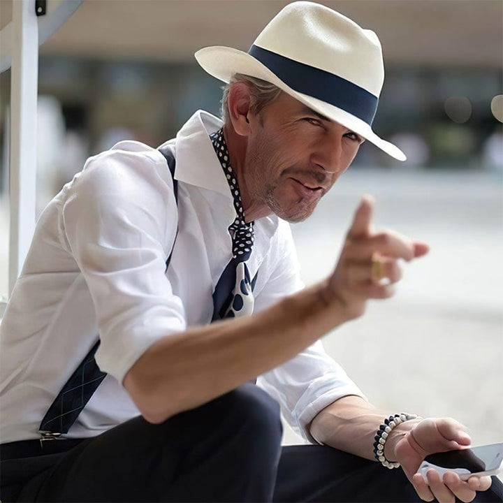 Men's classic handmade Panama hat. Stylish sun protection, perfect for summer & beach.