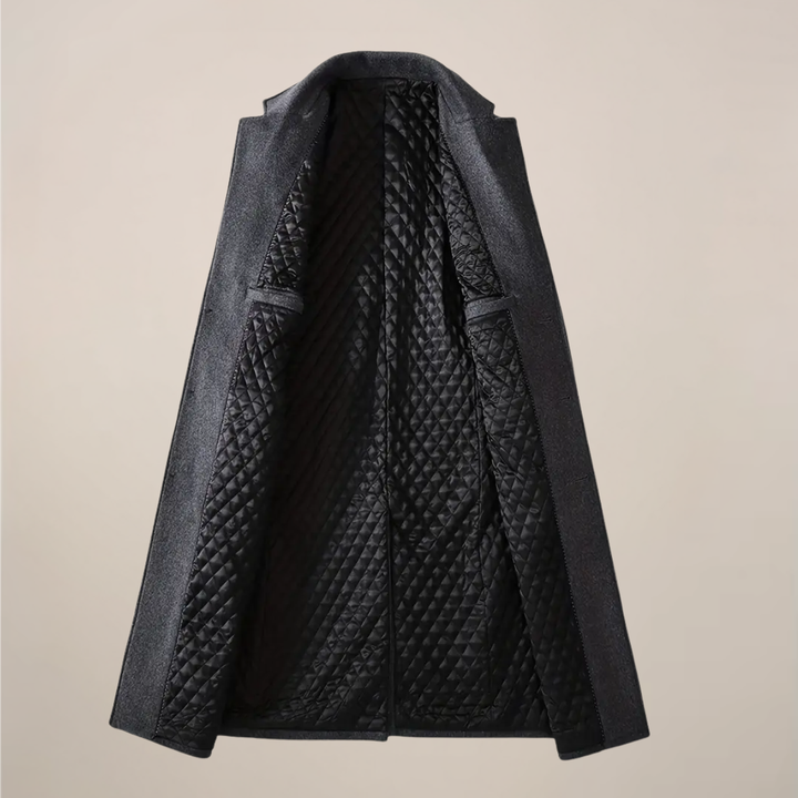Back view: Men's classic long overcoat, showcasing its elegant design and tailored fit for winter.