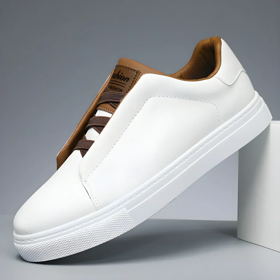 Comfortable men's classic lace-up sneakers, ideal for everyday style. Versatile low-top casual shoes for modern men.