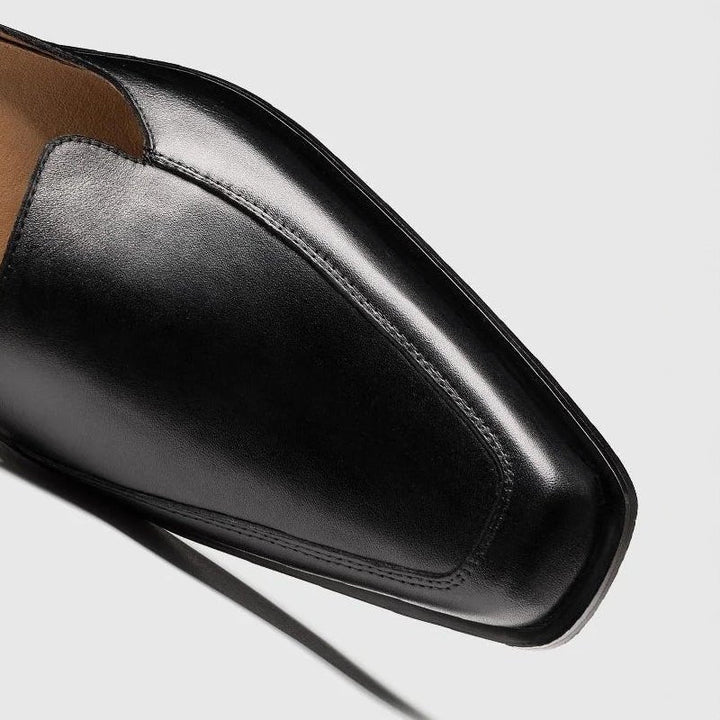 Versatile men's closed toe sandals, slip-on style with ankle strap for comfortable, all-day wear.