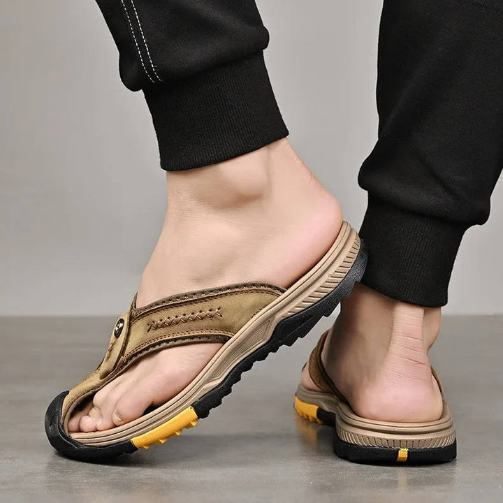 Comfortable men's closed toe travel sandals, water resistant & non-slip, perfect for exploring new places.