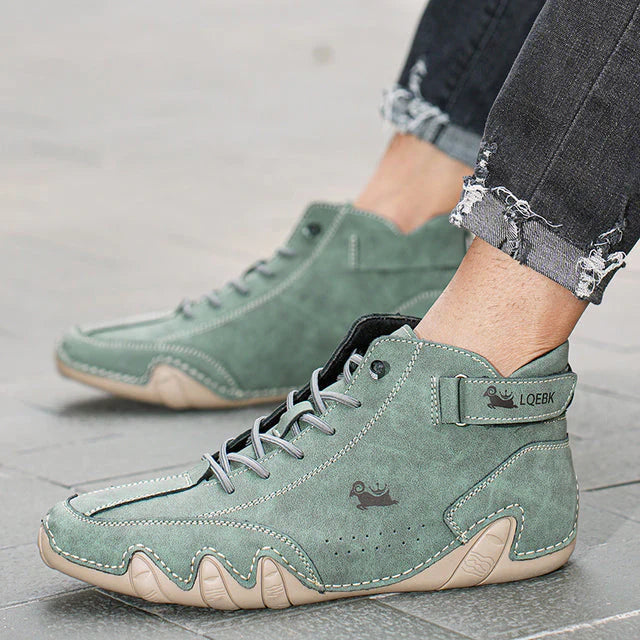 Breathable men's comfortable barefoot feel walking shoes, lightweight with flexible sole for casual and everyday wear.