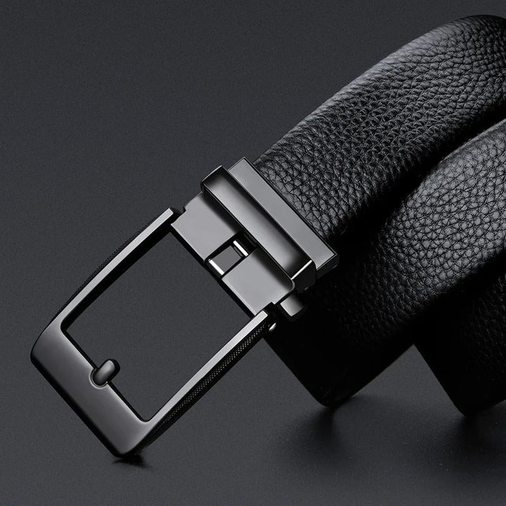 Men's classic durable cowhide leather belt with a polished metal buckle, a versatile fashion accessory.