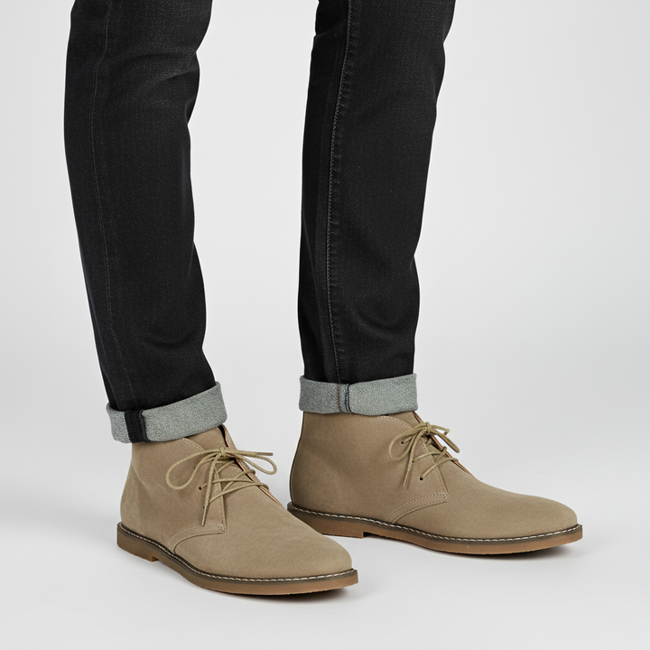 Sophisticated men's elegant shoes, designed for comfort and durability, perfect for formal and business wear.