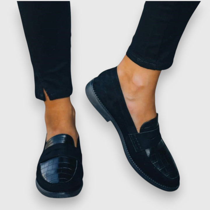 Comfortable men's ergonomic slip-on loafers. Ideal black footwear for all-day wear & smart casual events.